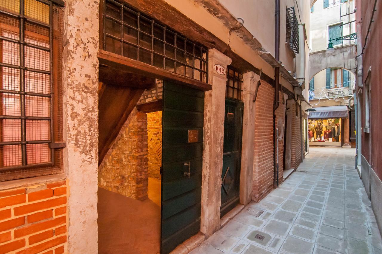 Appartamento Casa 300 Βενετία Εξωτερικό φωτογραφία